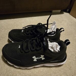 Under Armour Charged Assert 9 Black Sneakers